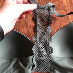 aerie Intimates & Sleepwear - Olive Wireless Lace Racerback Aerie Bra 32C aerie Intimates & Sleepwear - Olive Wireless Lace Racerback Aerie Bra 32C
